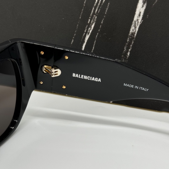 NEW BB0322S 002 BALENCIAGA BLACK CAT EYE WOMEN SUNGLASSES - Picture 8 of 9